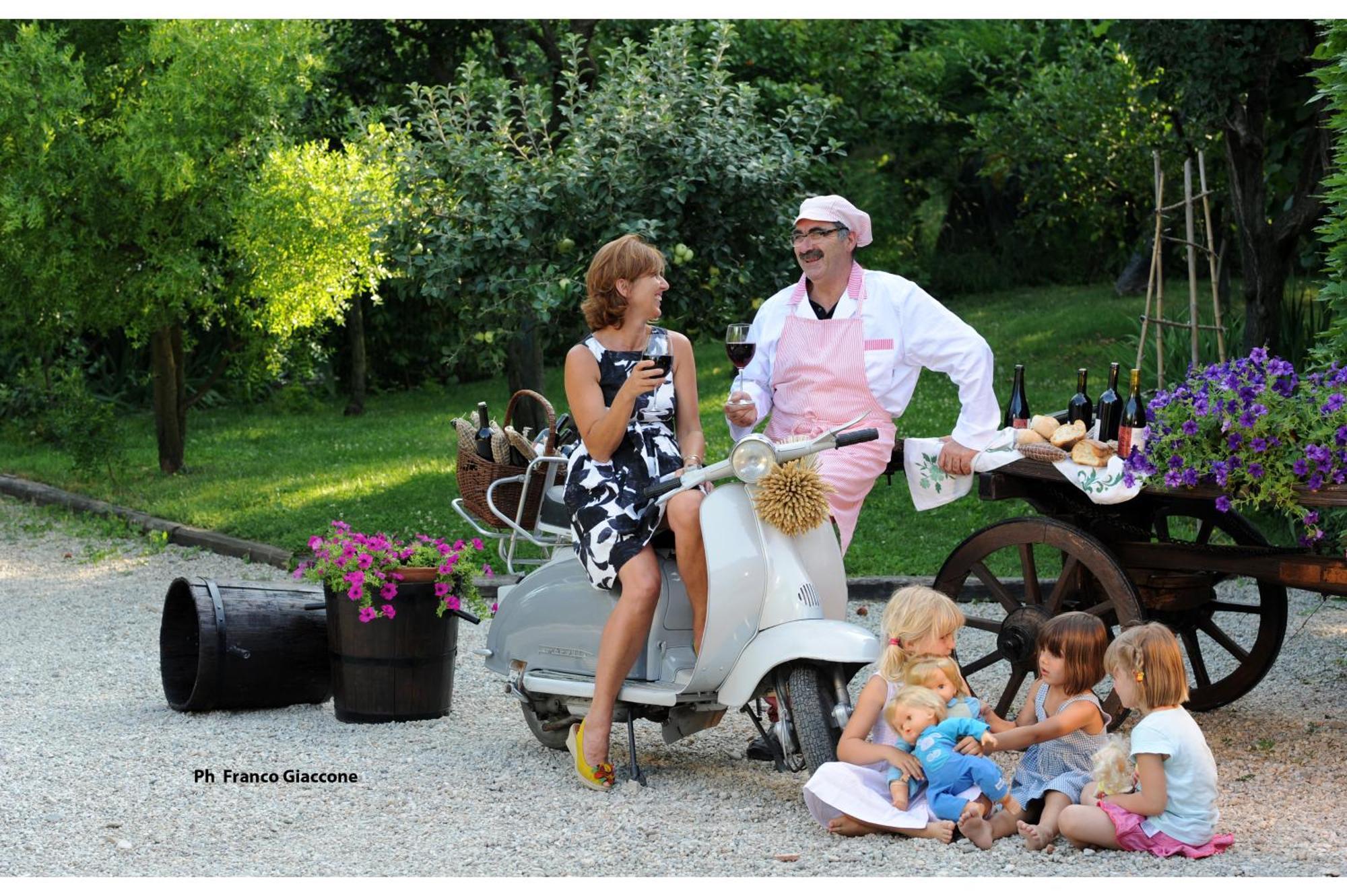 Agriturismo Il Gioco Dell'Oca Barolo Zewnętrze zdjęcie