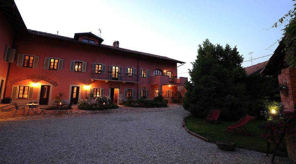 Agriturismo Il Gioco Dell'Oca Barolo Zewnętrze zdjęcie