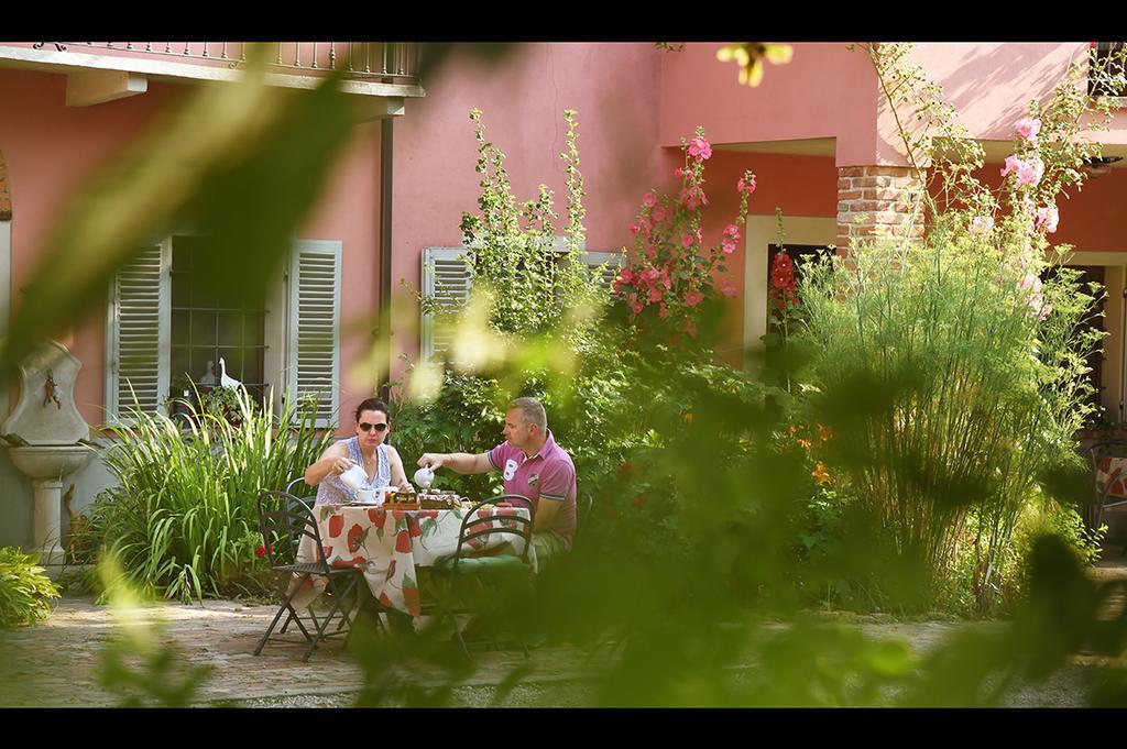 Agriturismo Il Gioco Dell'Oca Barolo Zewnętrze zdjęcie